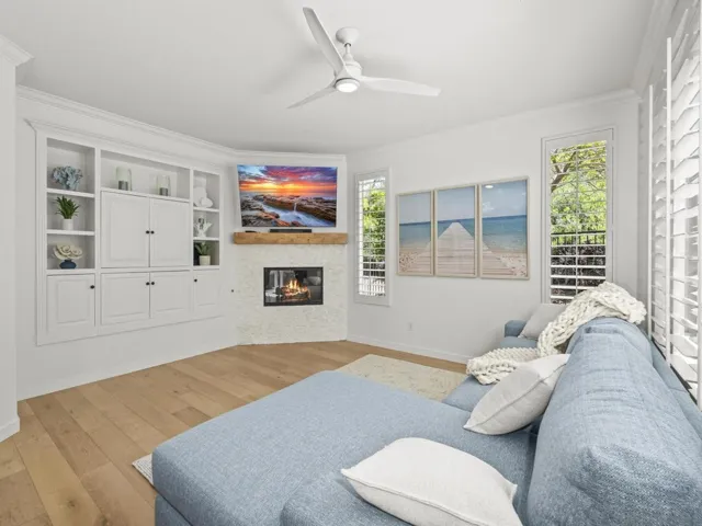 1423 Sapphire, Carlsbad, California 92011