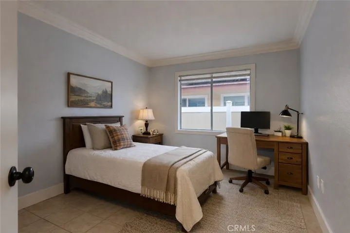 Virtually staged Bed 3