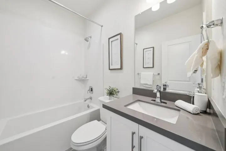663 Alamo Court, Mountain View, California 94043