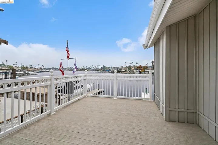 Deck off Junior suite upstairs