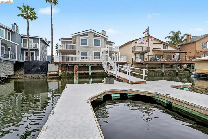 Dock