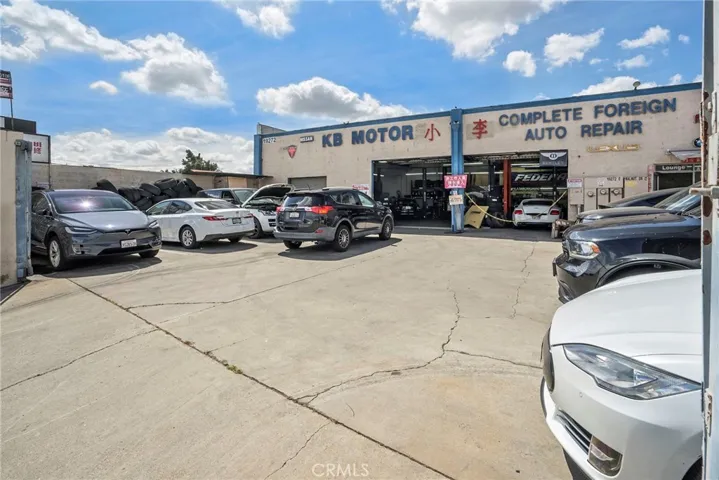 19266 E Walnut Drive one story cash flowing retail in high visibility area off 60 freeway.