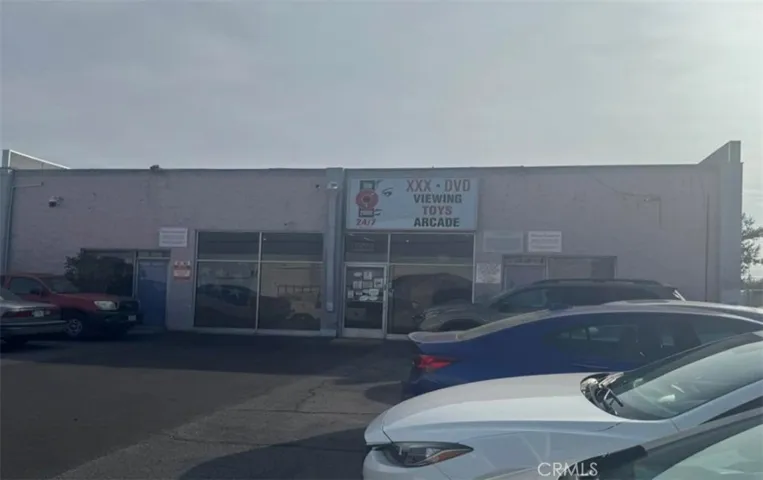 19266 E Walnut Drive one story cash flowing retail in high visibility area off 60 freeway.