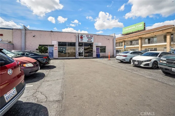 19266 E Walnut Drive one story cash flowing retail in high visibility area off 60 freeway.