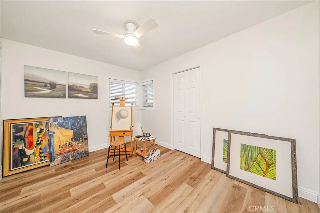 HOBBY ROOM
