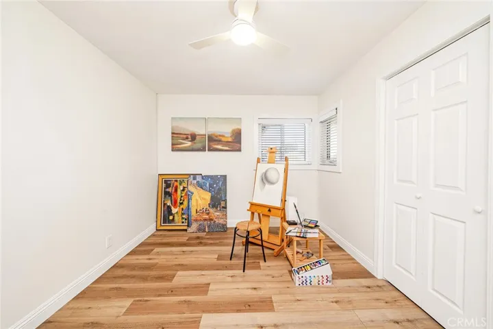 HOBBY ROOM