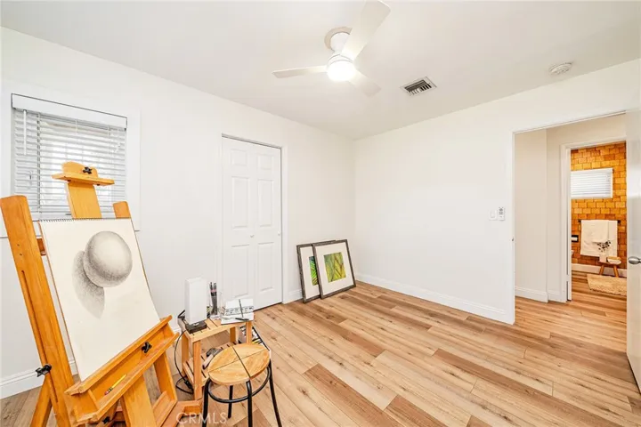 HOBBY ROOM