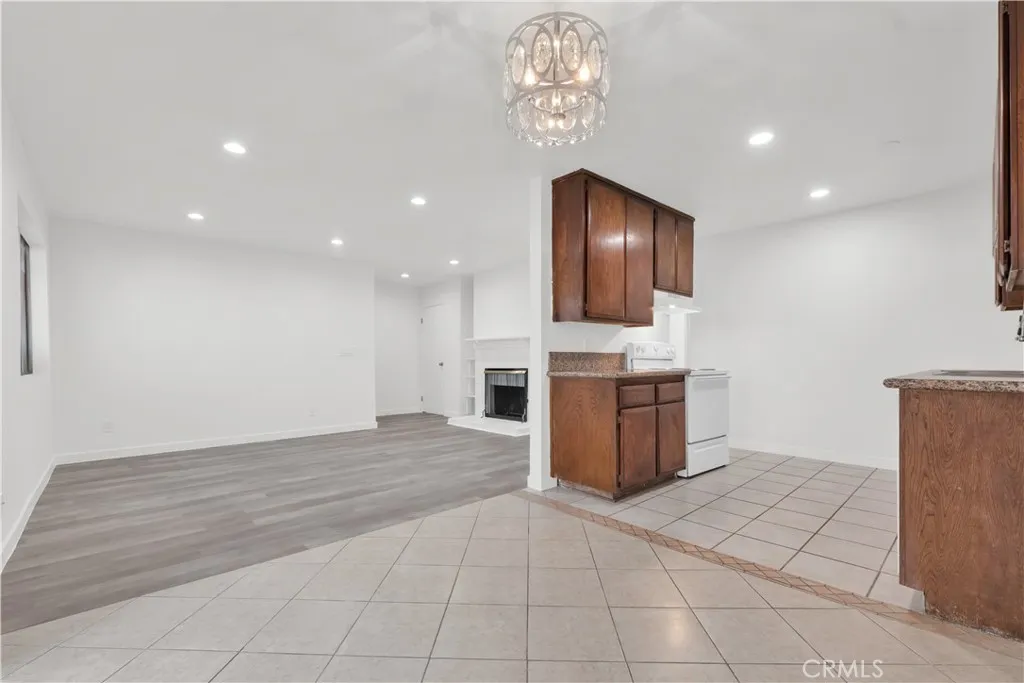 SPACIOUS OPEN FLOOR PLAN