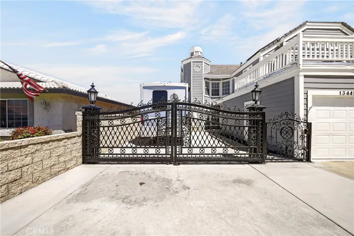 13445 Anchor, Victorville, California 92395