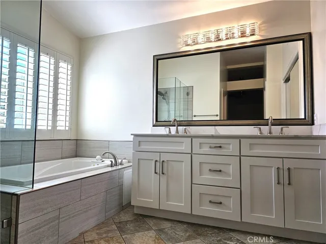 2938 S Buena Vista, Corona, California 92882