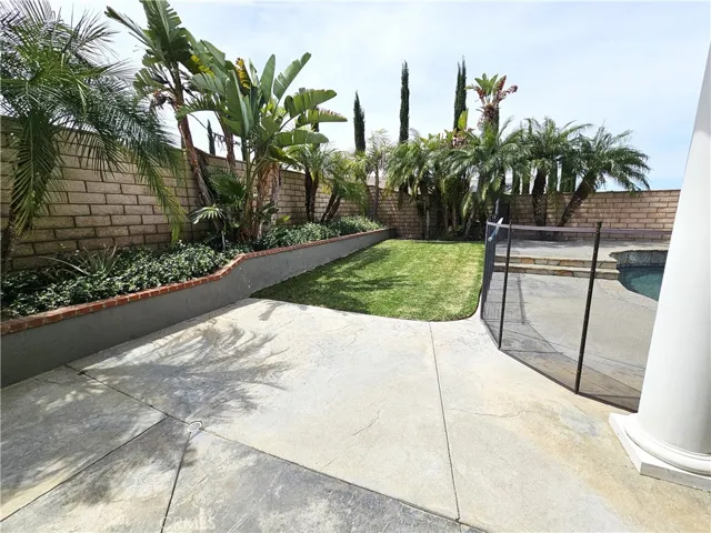 2938 S Buena Vista, Corona, California 92882