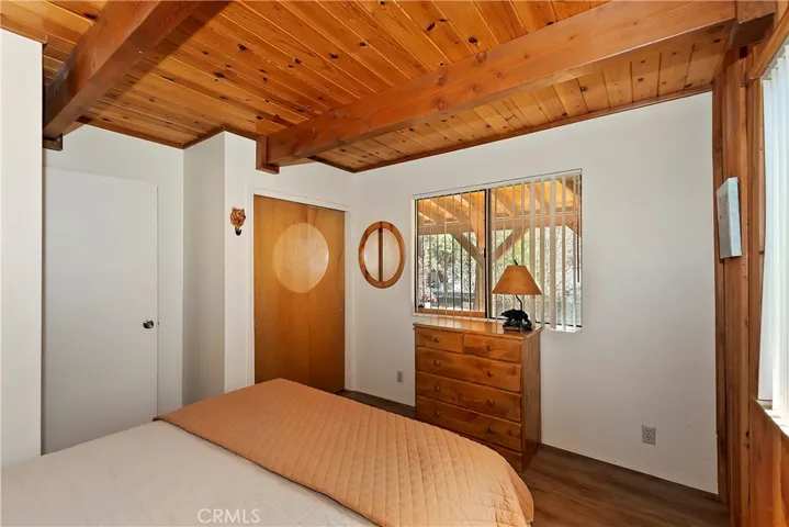 150 Lodgepole, Big Bear Lake, California 92315