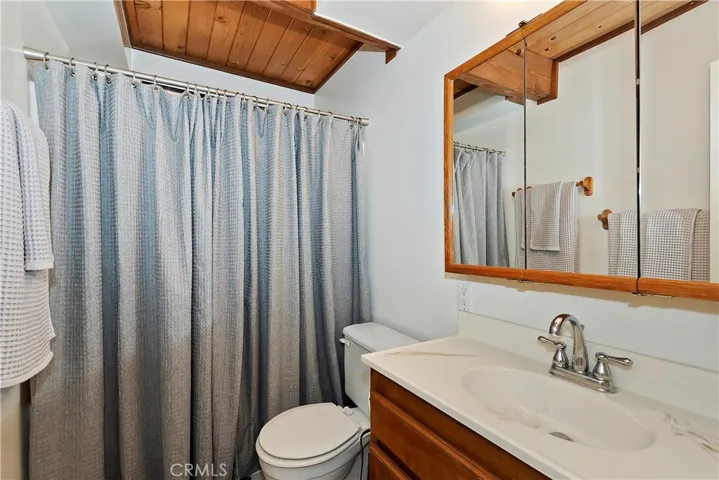 150 Lodgepole, Big Bear Lake, California 92315