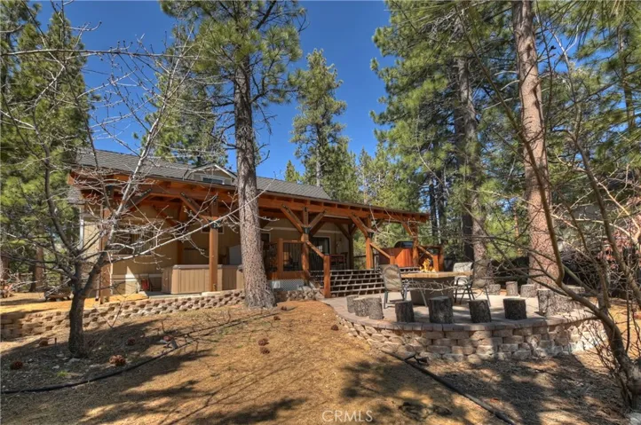 150 Lodgepole, Big Bear Lake, California 92315