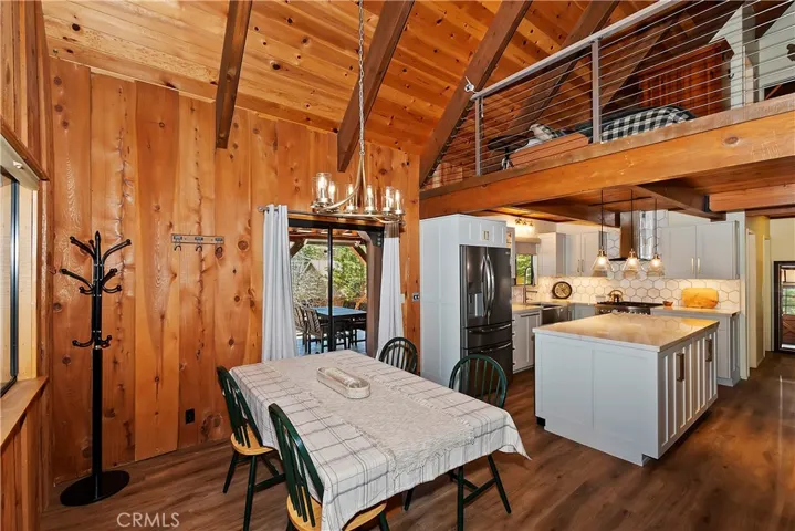 150 Lodgepole, Big Bear Lake, California 92315