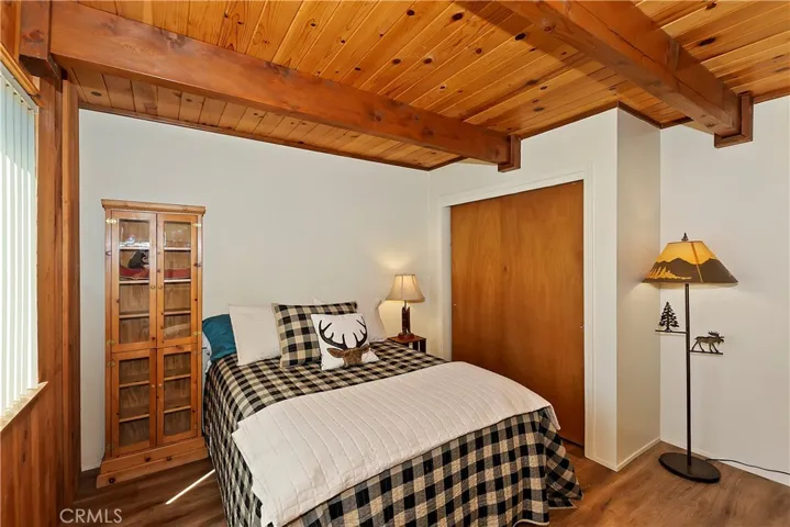150 Lodgepole, Big Bear Lake, California 92315