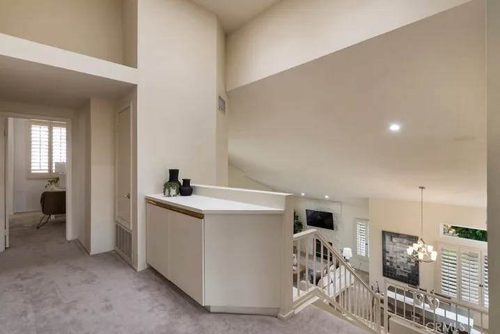 368 Oakmont, Palm Desert, California 92211