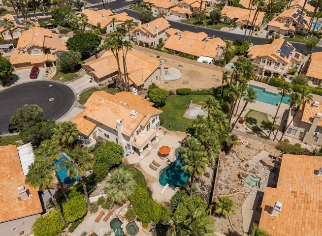 368 Oakmont, Palm Desert, California 92211
