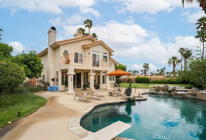 368 Oakmont, Palm Desert, California 92211
