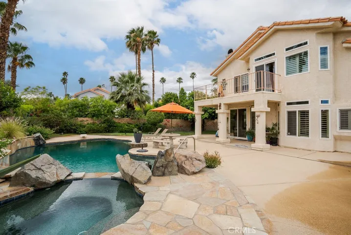368 Oakmont, Palm Desert, California 92211
