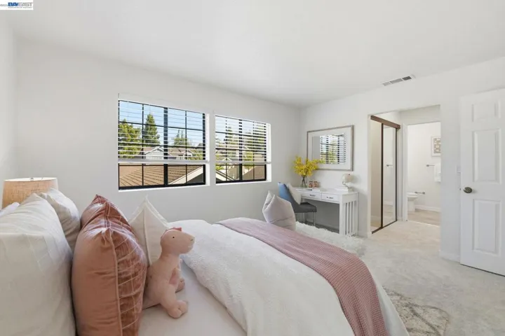Bedroom Suite 1