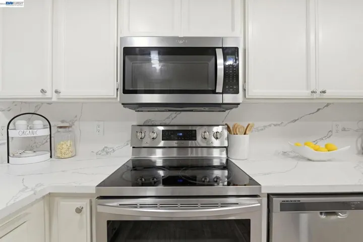 Electric Stove with Oven