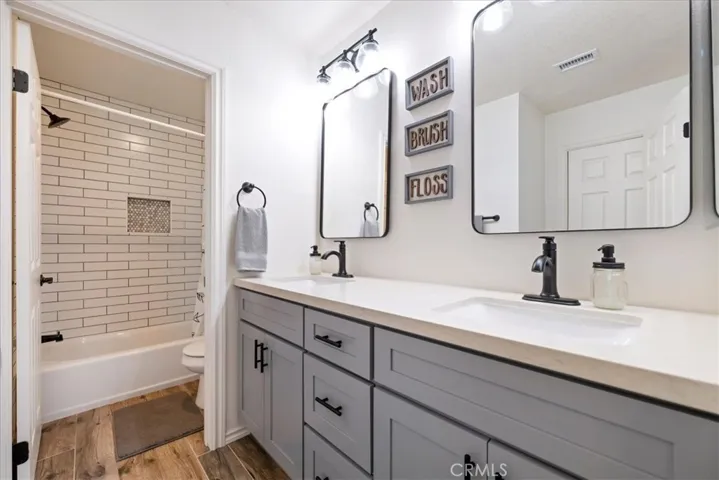 Jack & Jill Bathroom