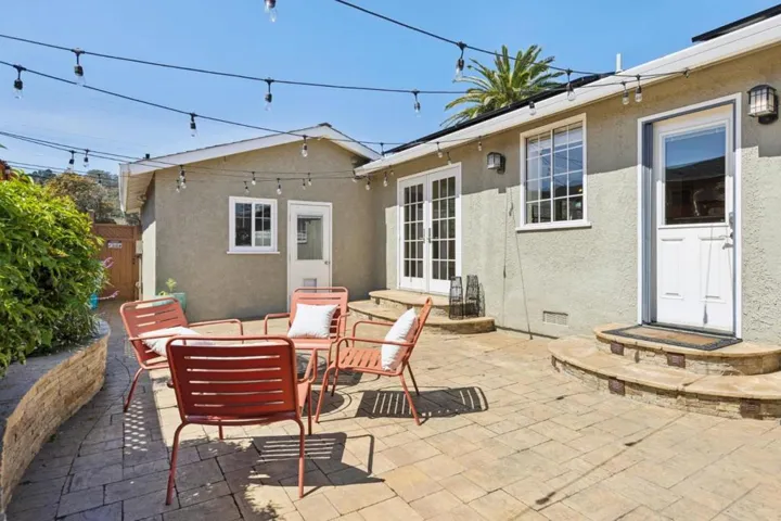 735 Montezuma Drive, Pacifica, California 94044