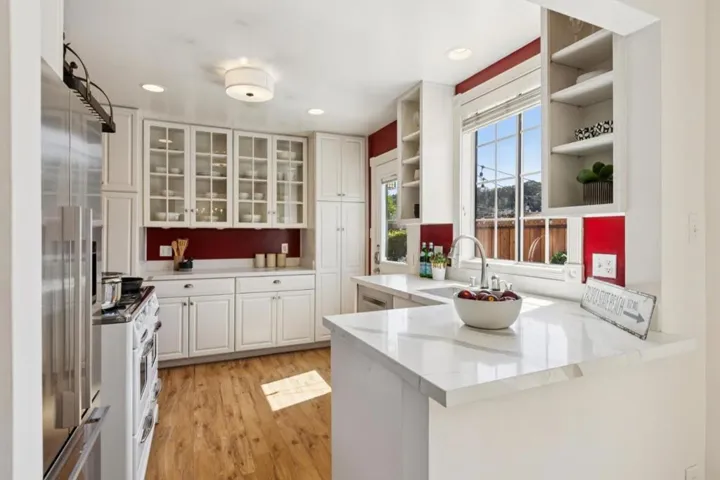 735 Montezuma Drive, Pacifica, California 94044