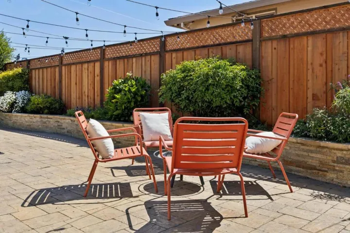 735 Montezuma Drive, Pacifica, California 94044