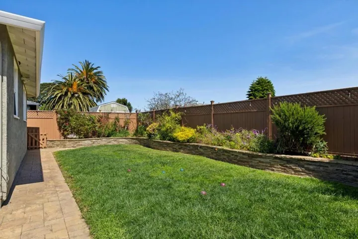 735 Montezuma Drive, Pacifica, California 94044
