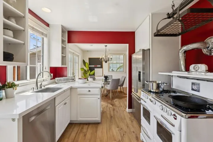 735 Montezuma Drive, Pacifica, California 94044