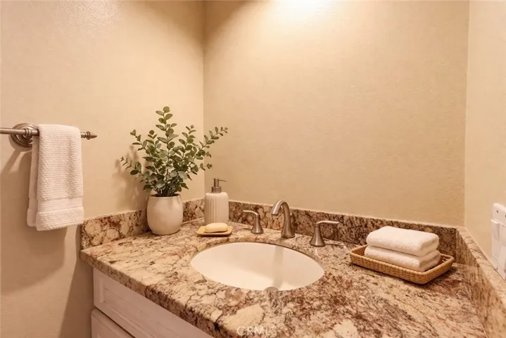 Powder Room
Virtually Enhanced