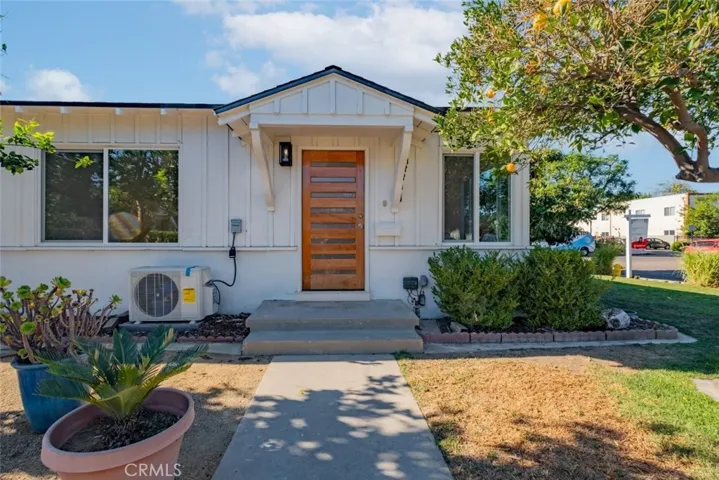 14418 Martha Street, Sherman Oaks, California 91401