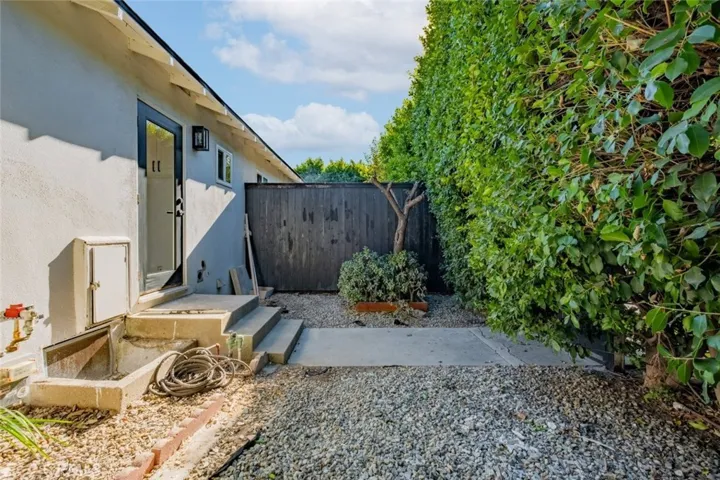 14418 Martha Street, Sherman Oaks, California 91401