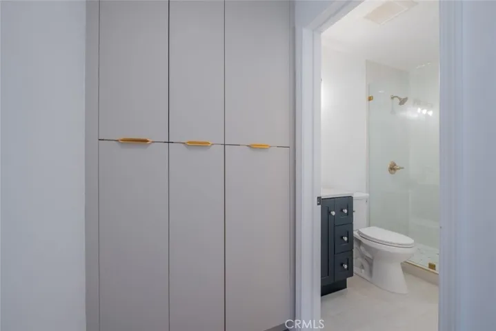 14418 Martha Street, Sherman Oaks, California 91401