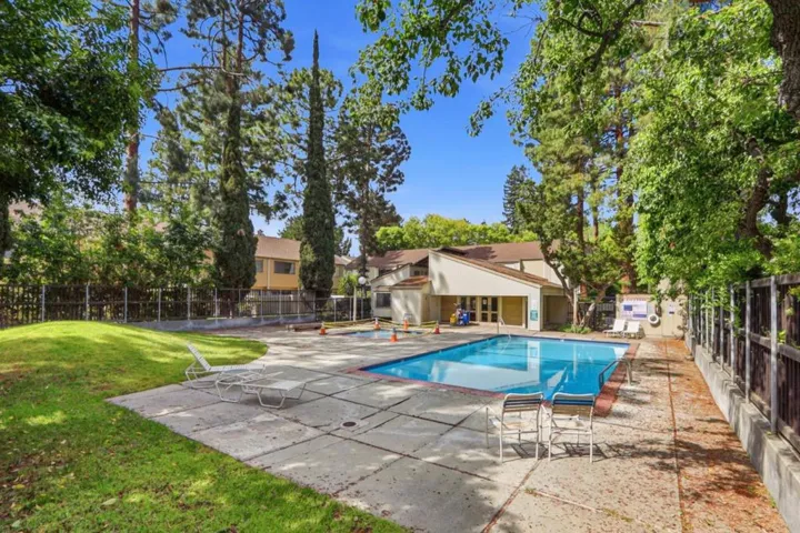 3007 Kaiser Drive F, Santa Clara, California 95051
