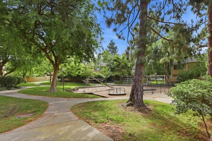 3007 Kaiser Drive F, Santa Clara, California 95051