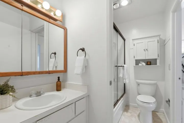 3007 Kaiser Drive F, Santa Clara, California 95051