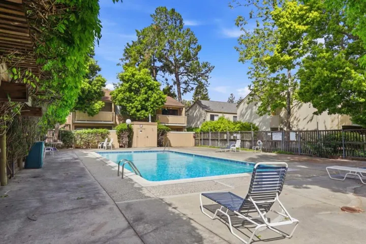 3007 Kaiser Drive F, Santa Clara, California 95051