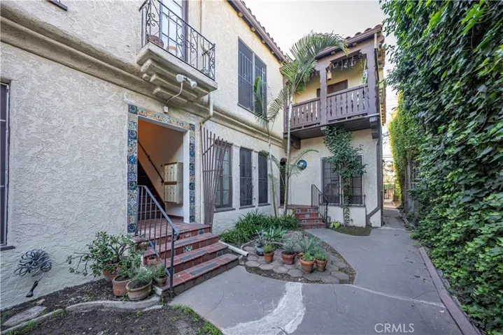 2930 E 3rd, Long Beach, California 90814