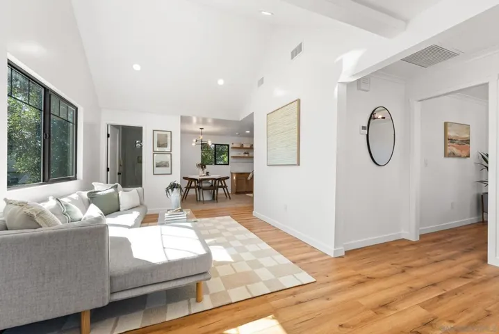 3678 Richmond, San Diego, California 92103