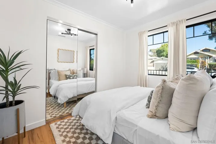3678 Richmond, San Diego, California 92103