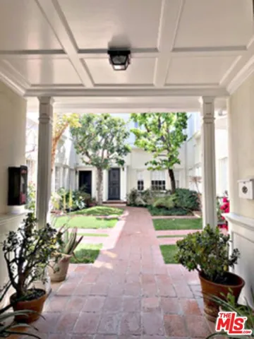 Courtyard Entry