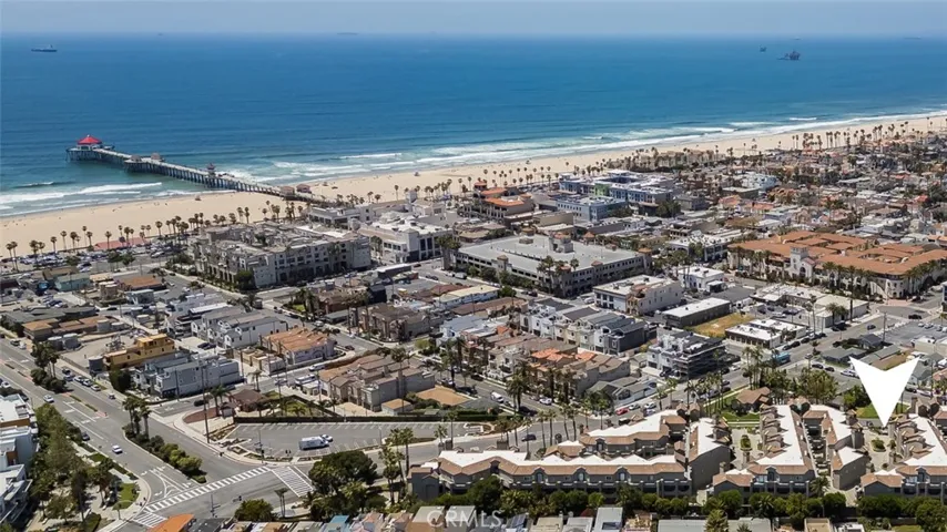 400 Lake 105, Huntington Beach, California 92648