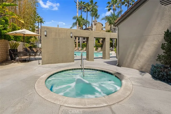 400 Lake 105, Huntington Beach, California 92648