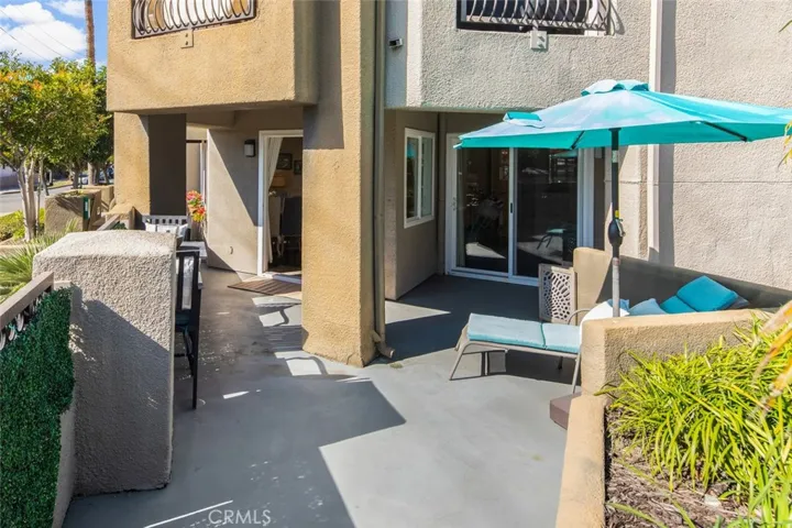 400 Lake 105, Huntington Beach, California 92648