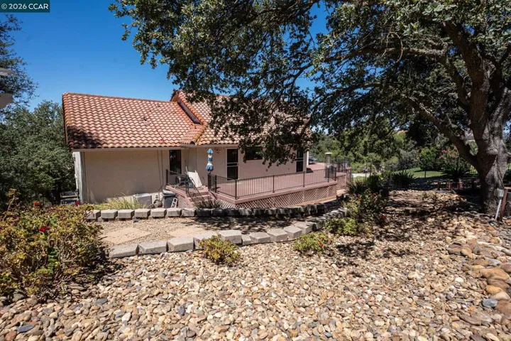 643 Old Course Ct, Valley Springs, California 95252