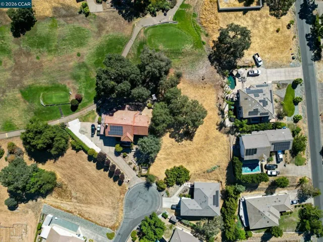 643 Old Course Ct, Valley Springs, California 95252