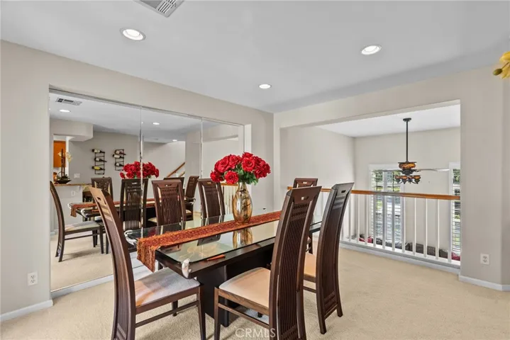 Dining rom 3